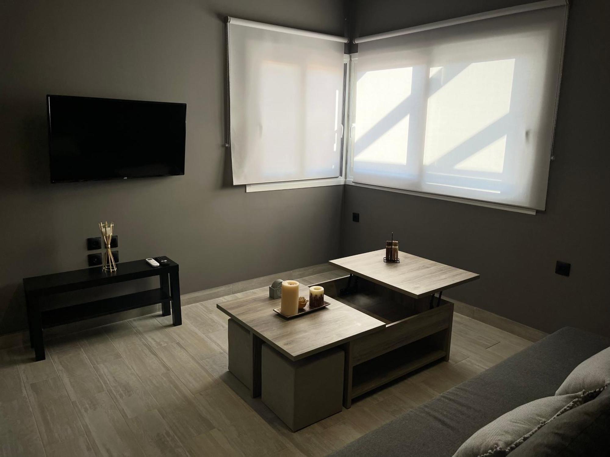Joannas Airport Luxury Rooms Артеміда Екстер'єр фото