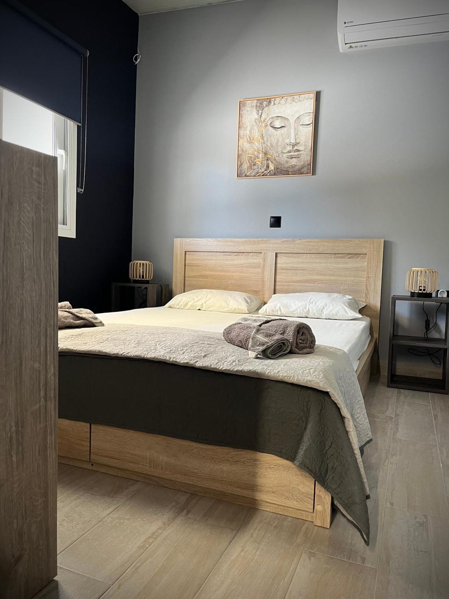 Joannas Airport Luxury Rooms Артеміда Екстер'єр фото